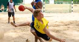 _7240838